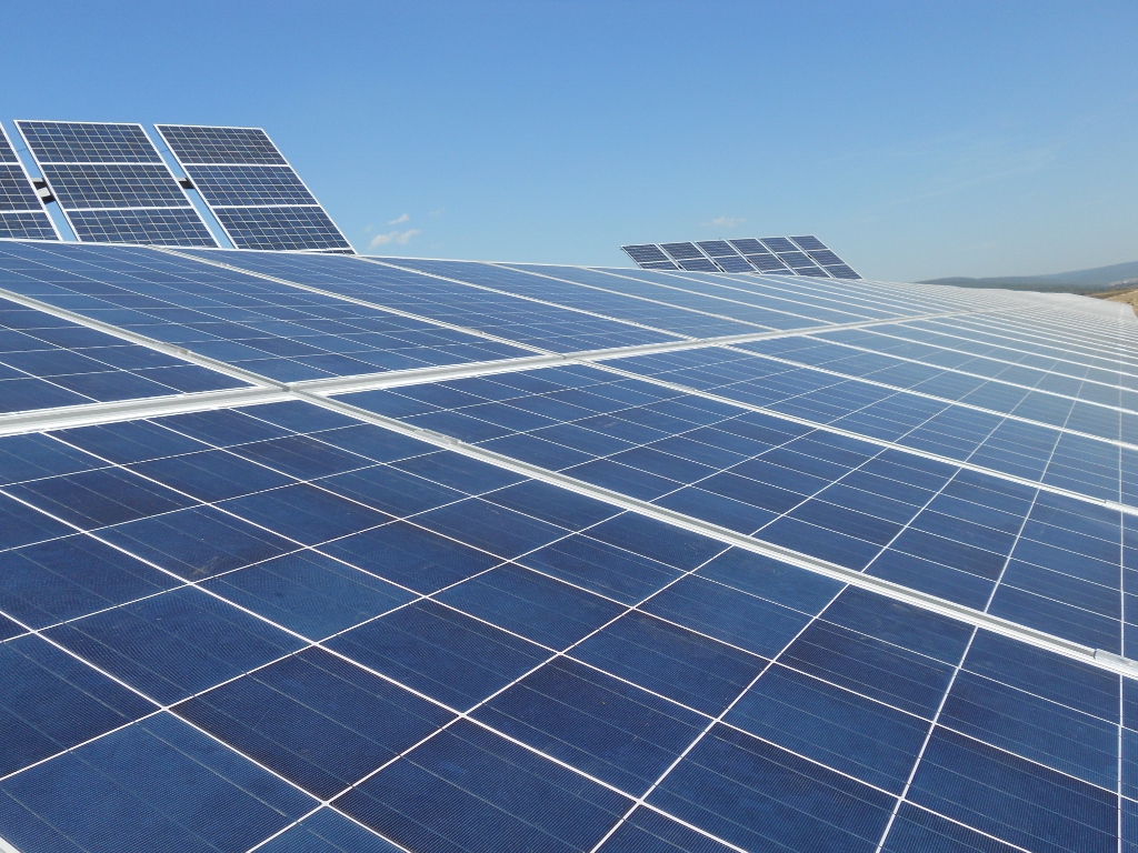 Наземна фотоволтаична централа до 30kW Наземна фотоволтаична централа до 30kW
