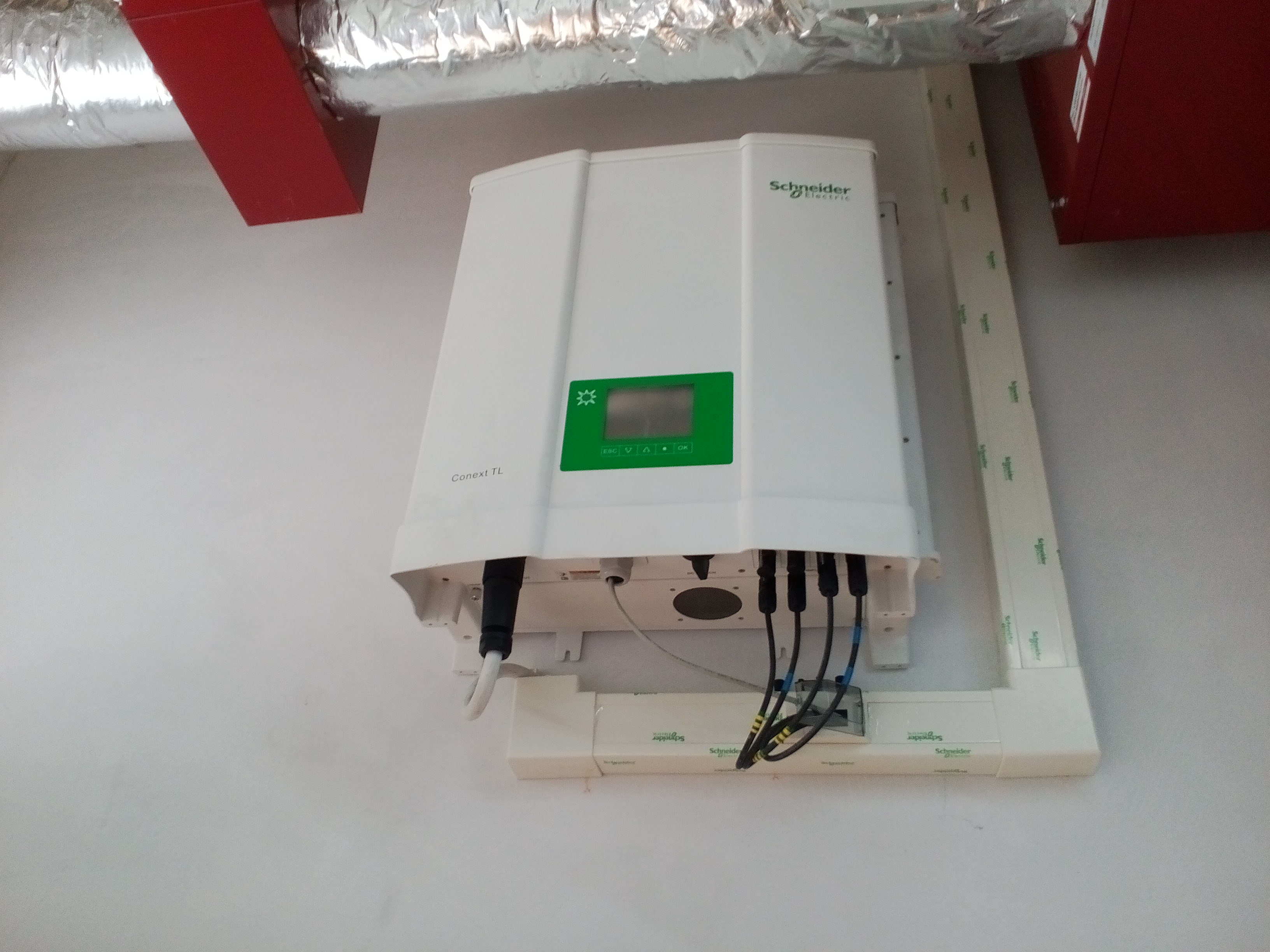 Инвертор Schneider Electric 10kW Инвертор Schneider Electric 10kW